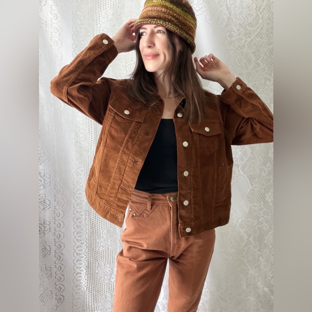 Vintage Y2K Gap Brown Corduroy Trucker Jacket Classic Cropped Layering - Picture 3 of 10